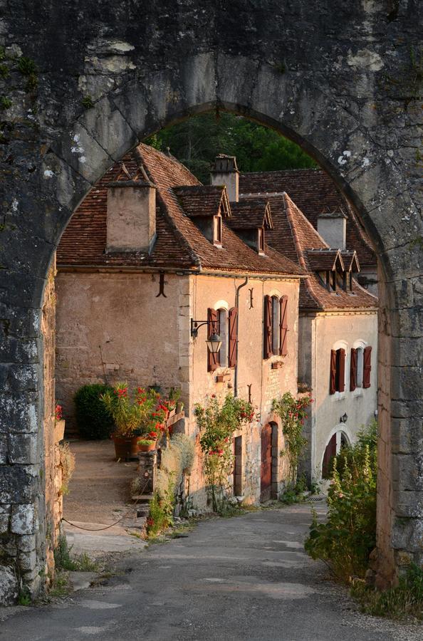 Hotel Restaurant Du Causse Saint-Cirq-Lapopie Eksteriør bilde